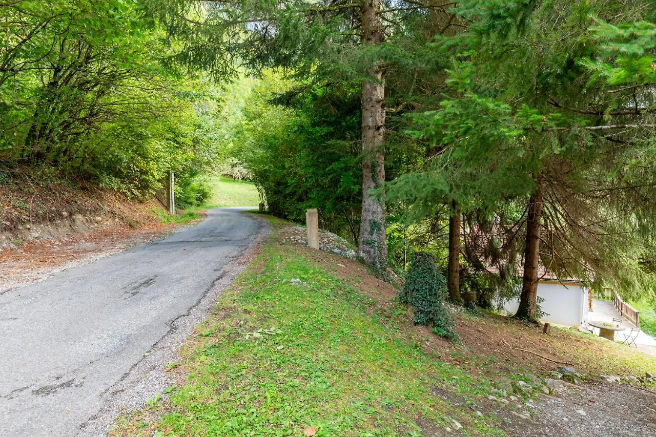 Quiet And Authentic Mountain Chalet Saint-Pierre-en-Faucigny France