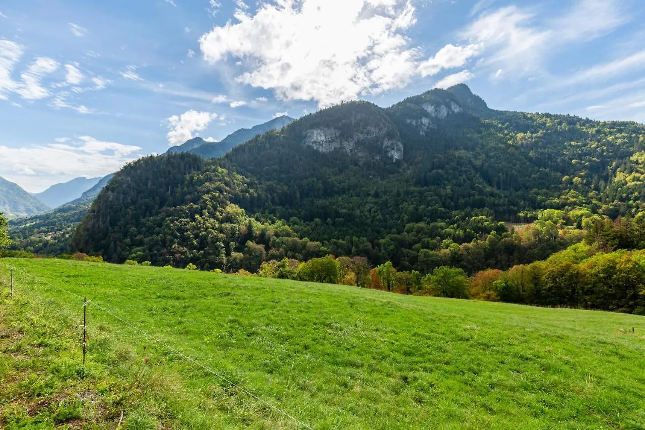 Quiet And Authentic Mountain Chalet Saint-Pierre-en-Faucigny 0*,  France