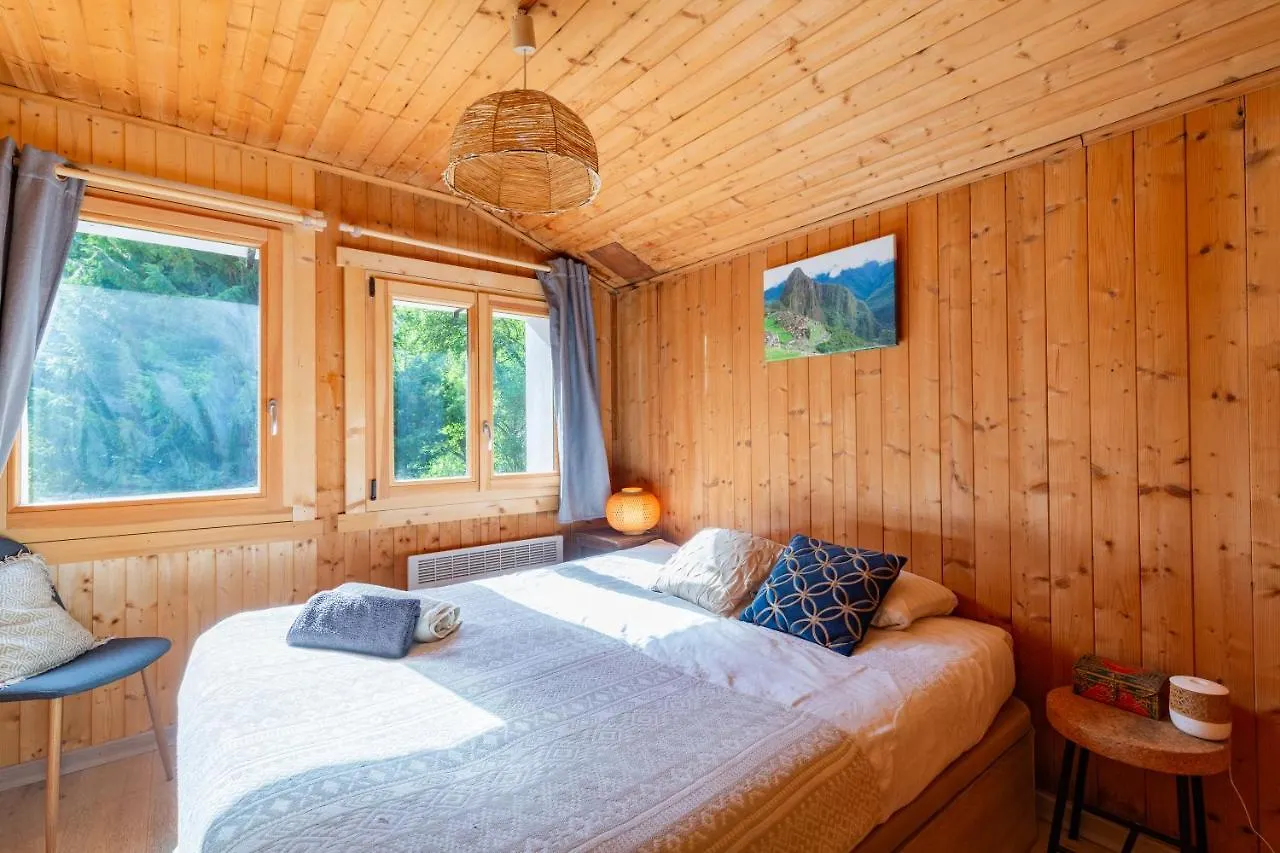 Quiet And Authentic Mountain Chalet Saint-Pierre-en-Faucigny Holiday home